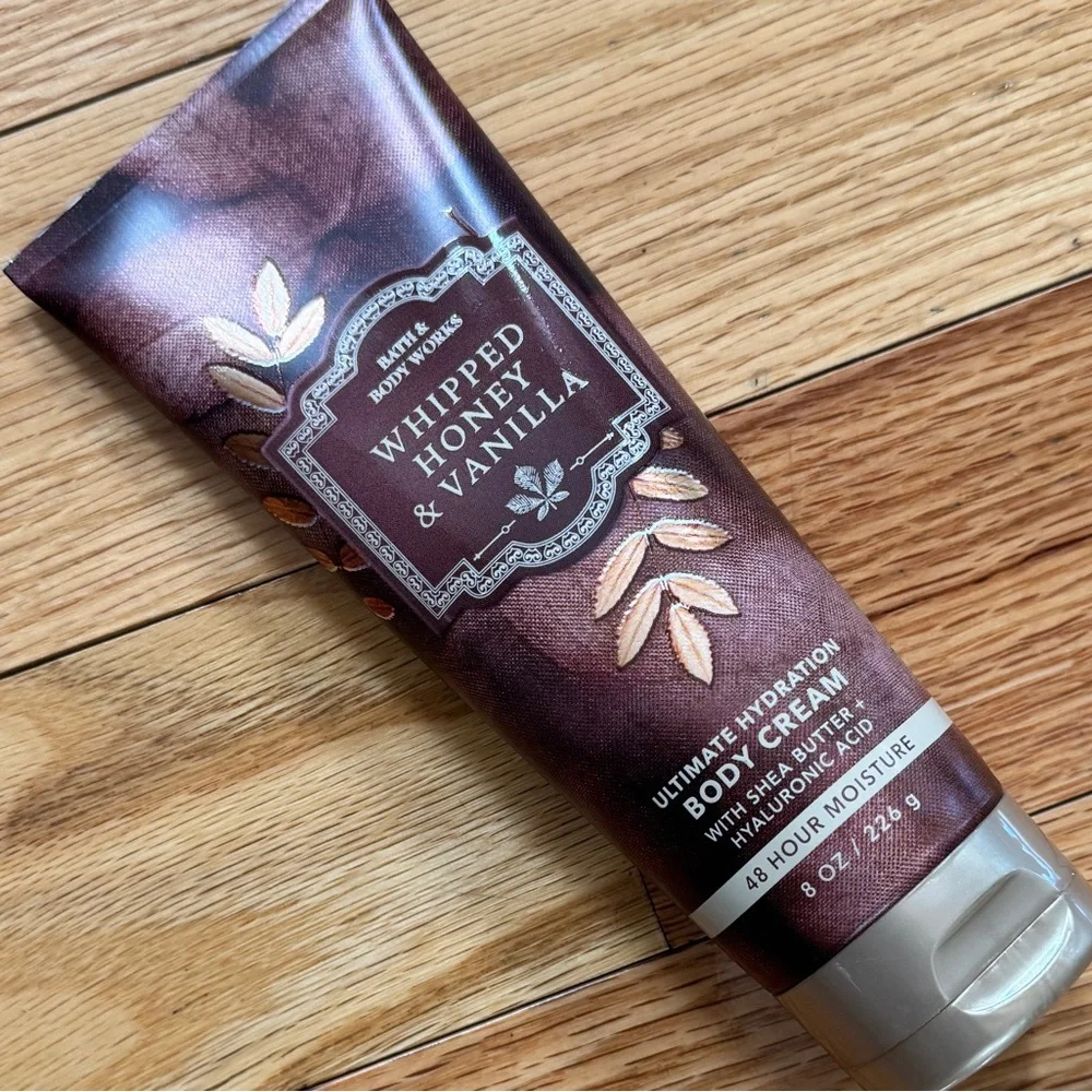 Bath & Body Works Whipped Honey & Vanilla Body Cream - Rich Brown
